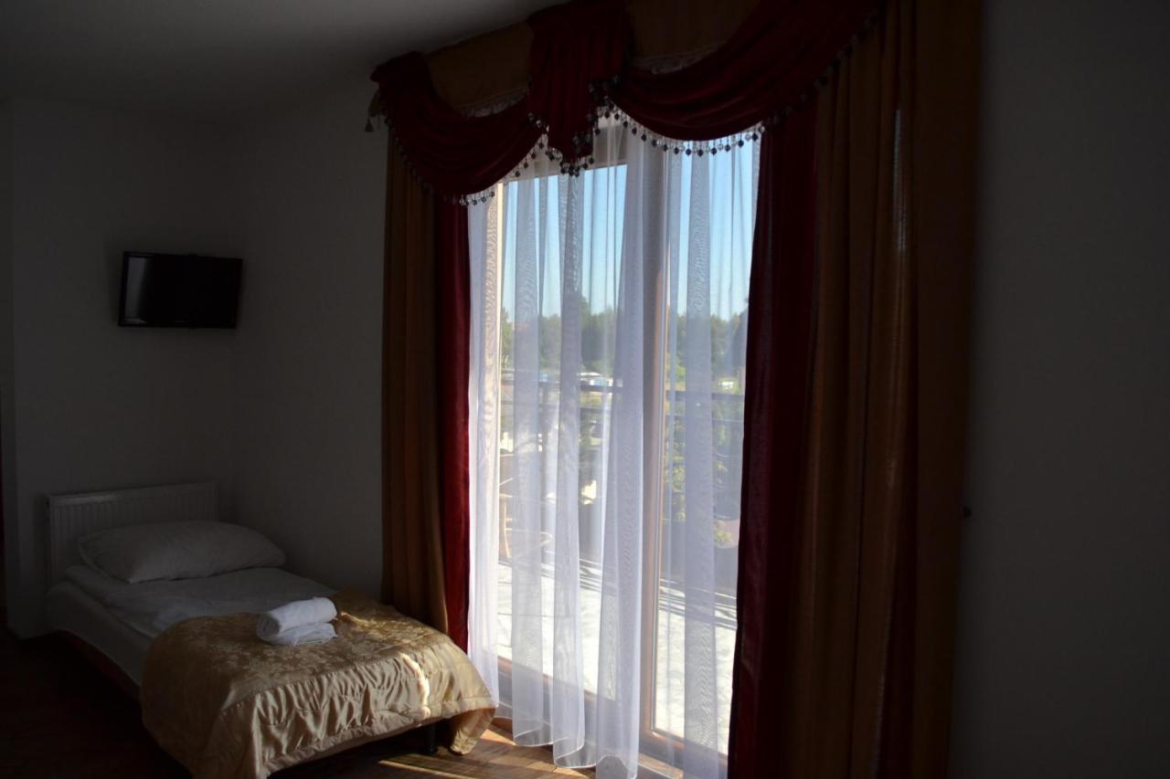웨바 Gosciniec Kaszebe B&B 외부 사진